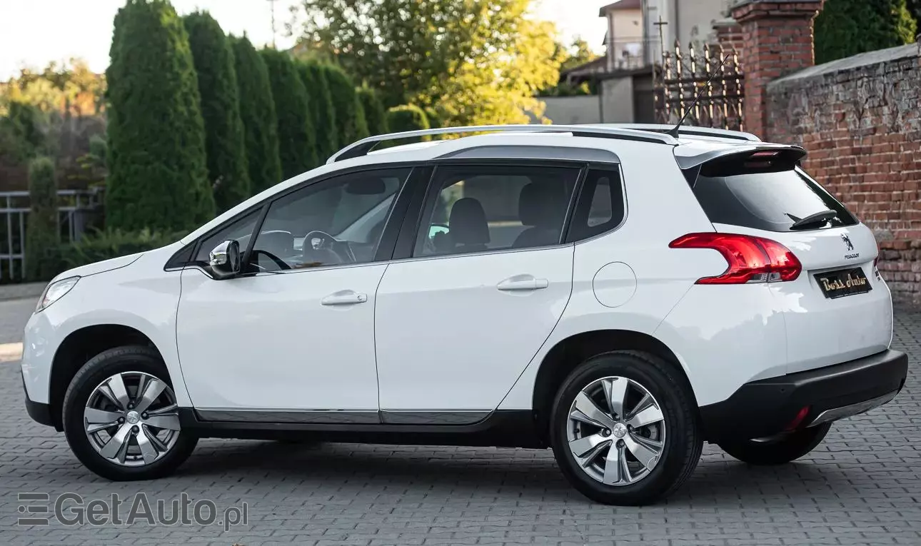 PEUGEOT 2008 1.2 Pure Tech Allure S&S