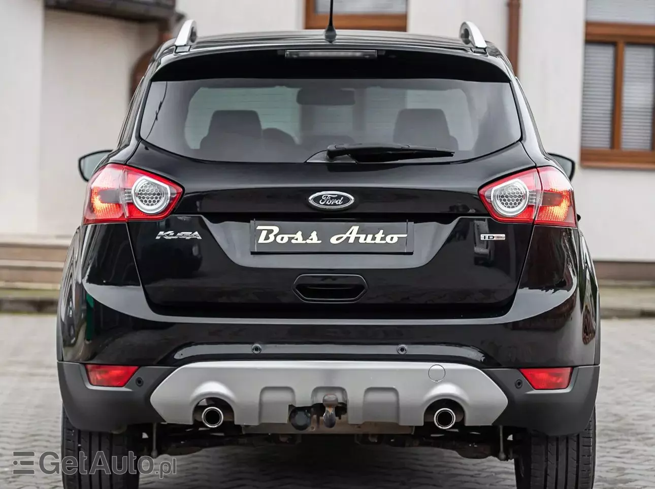 FORD Kuga 2.0 TDCi 2x4 Titanium