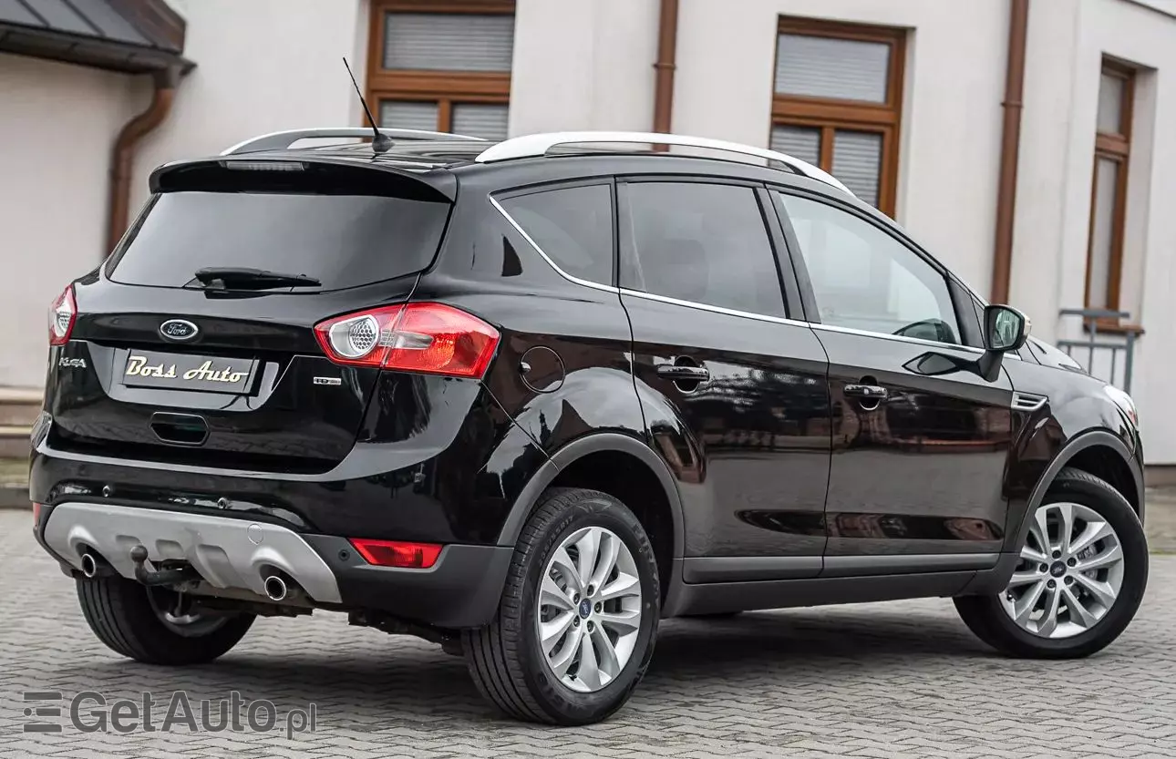 FORD Kuga 2.0 TDCi 2x4 Titanium