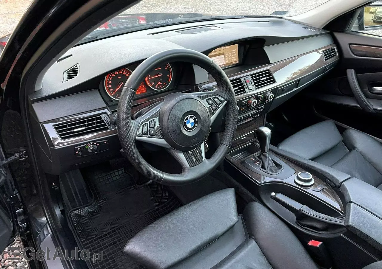 BMW Seria 5 520d Touring