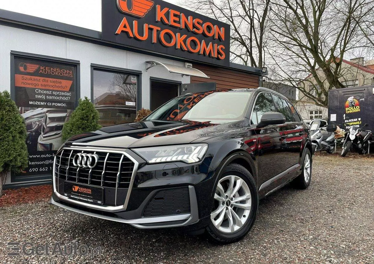 AUDI Q7 