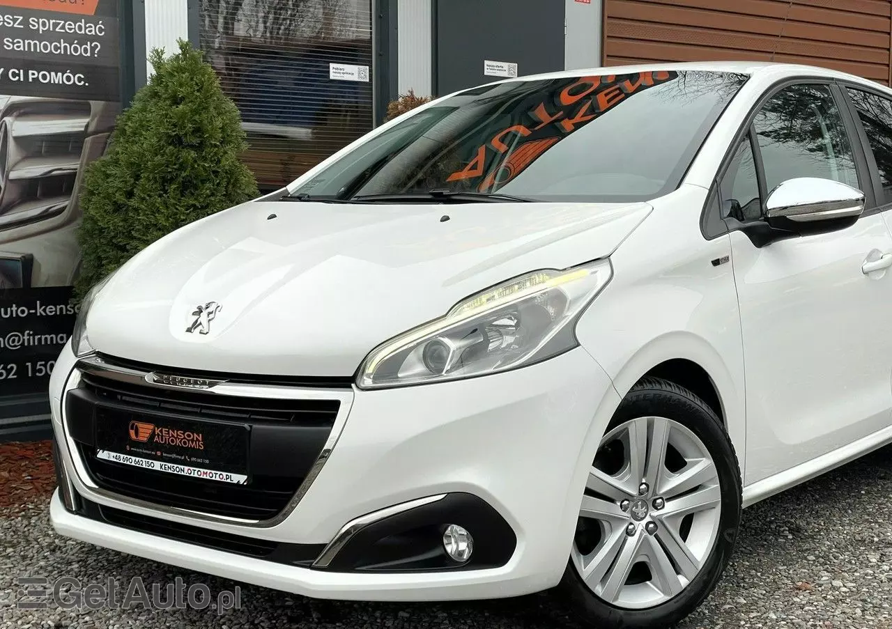 PEUGEOT 208 1.2 PureTech Style