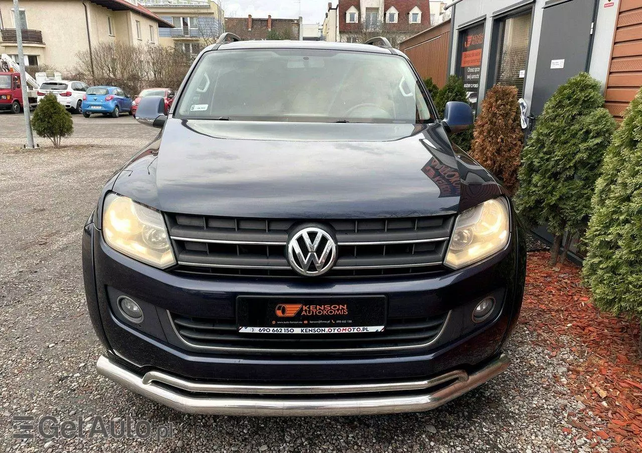 VOLKSWAGEN Amarok 