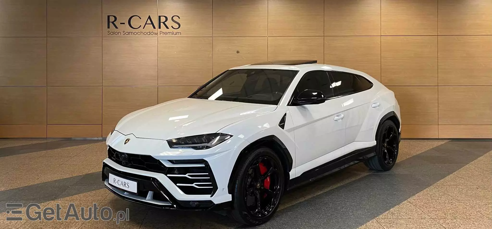 LAMBORGHINI Urus Standard