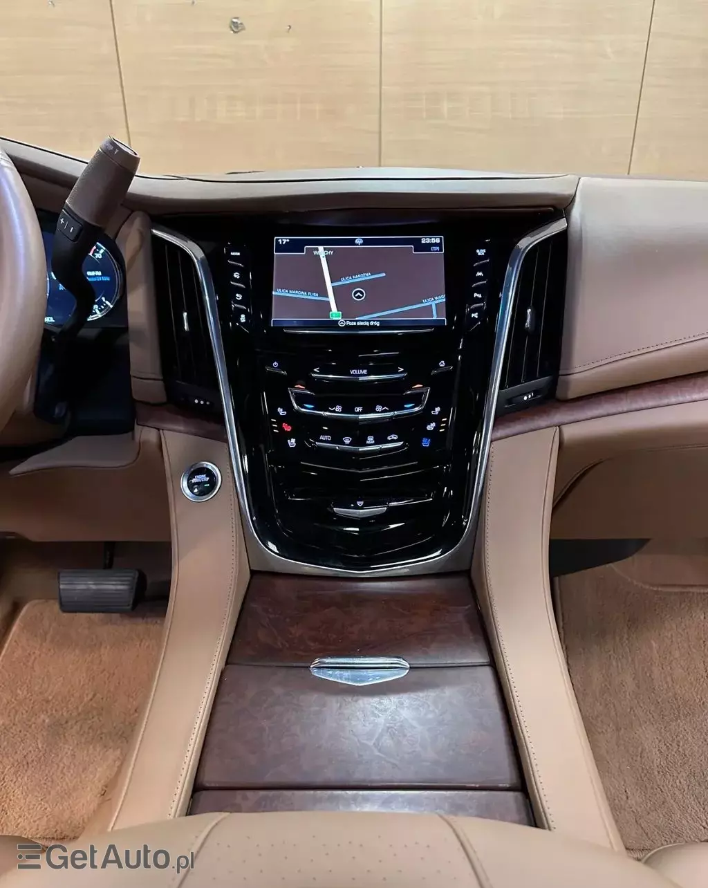 CADILLAC Escalade 6.2 V8 AWD AT Platinum