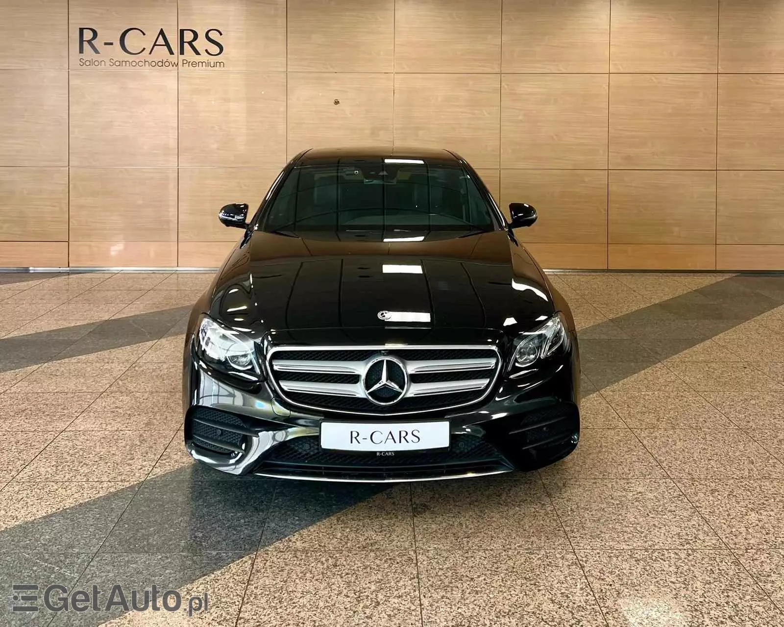 MERCEDES-BENZ Klasa E 220 d 4-Matic 9G-TRONIC