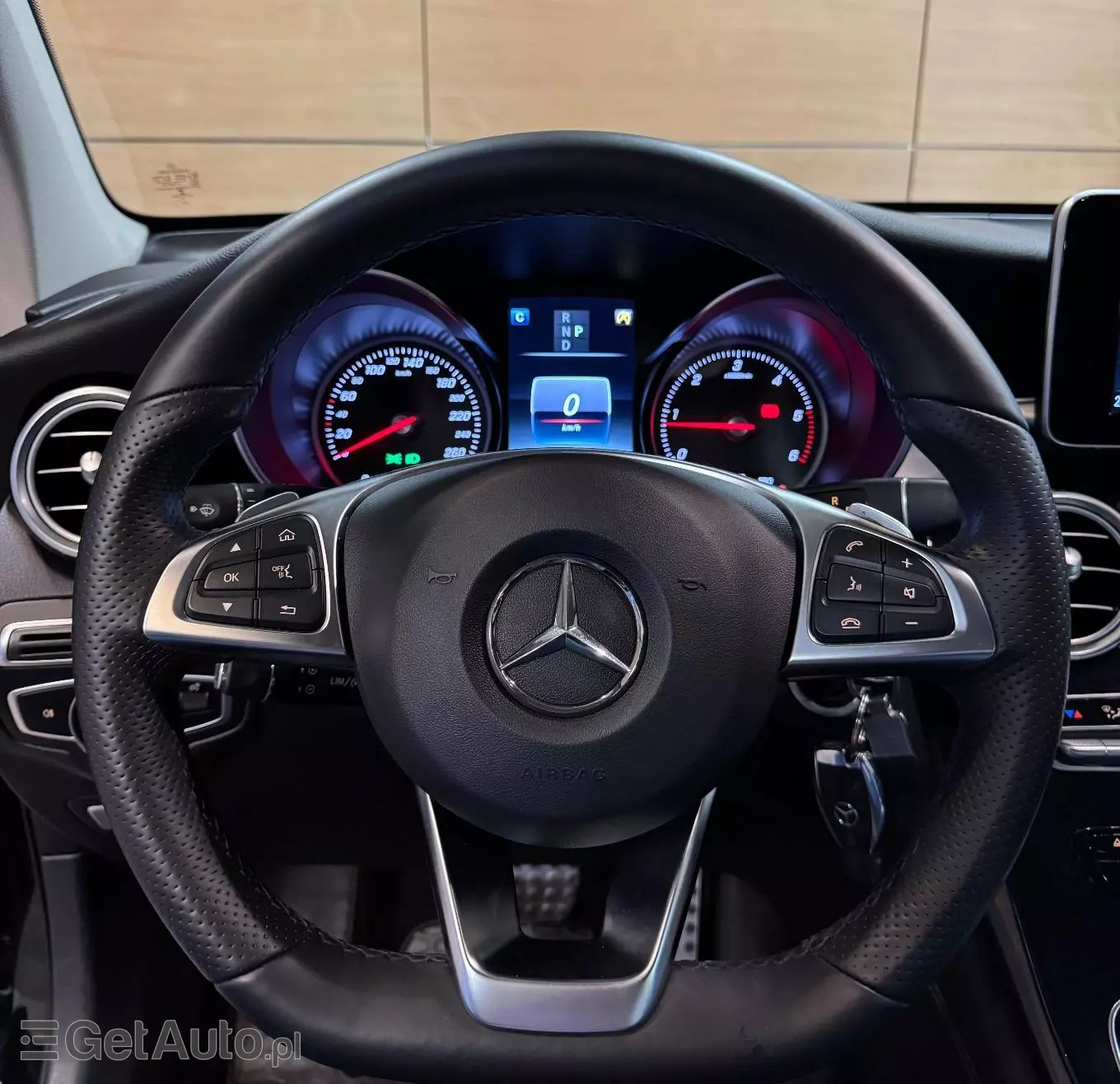 MERCEDES-BENZ GLC 220 d 4-Matic