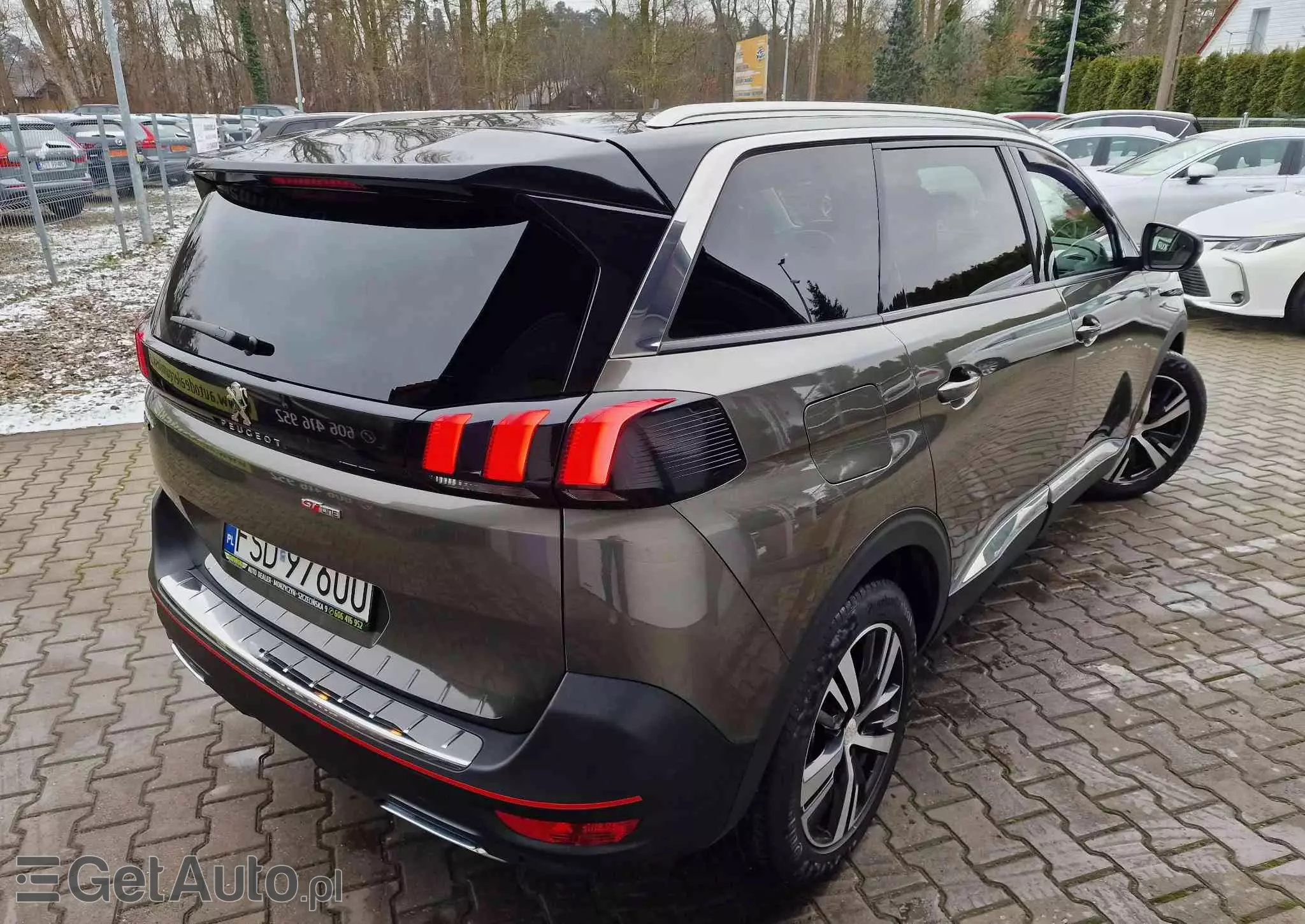 PEUGEOT 5008 1.5 BlueHDi Allure S&S