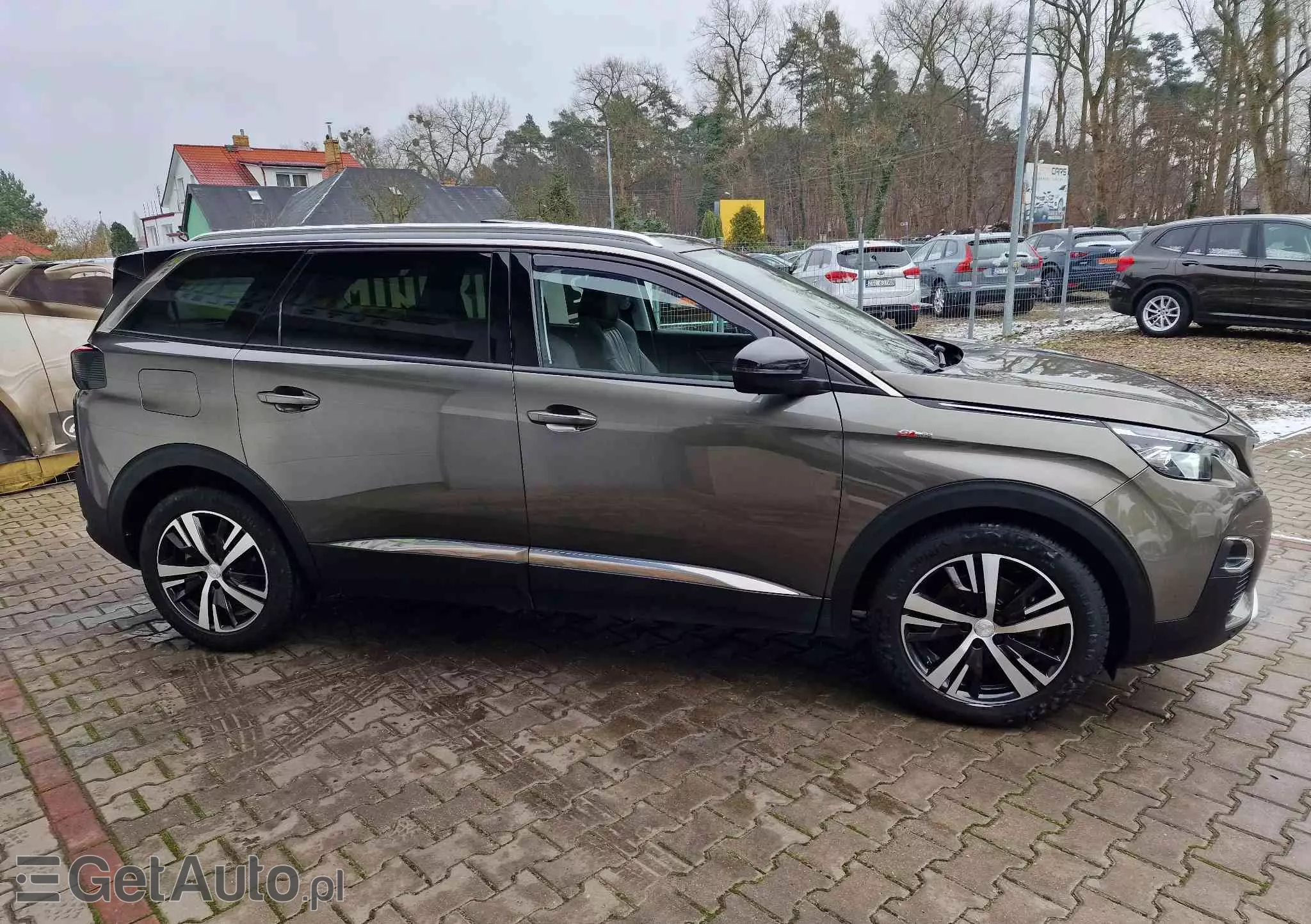 PEUGEOT 5008 1.5 BlueHDi Allure S&S