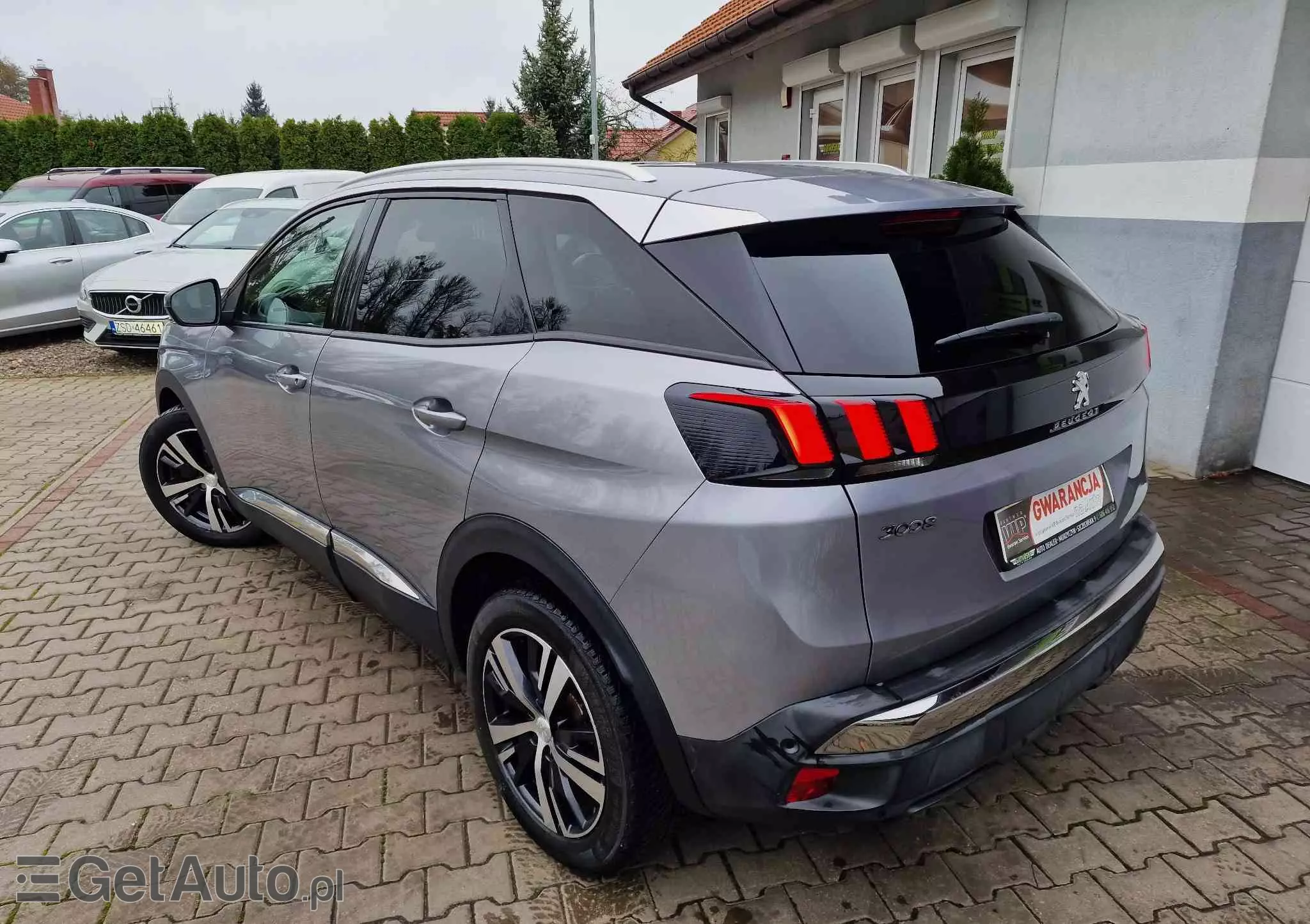 PEUGEOT 3008 1.5 BlueHDi Allure S&S