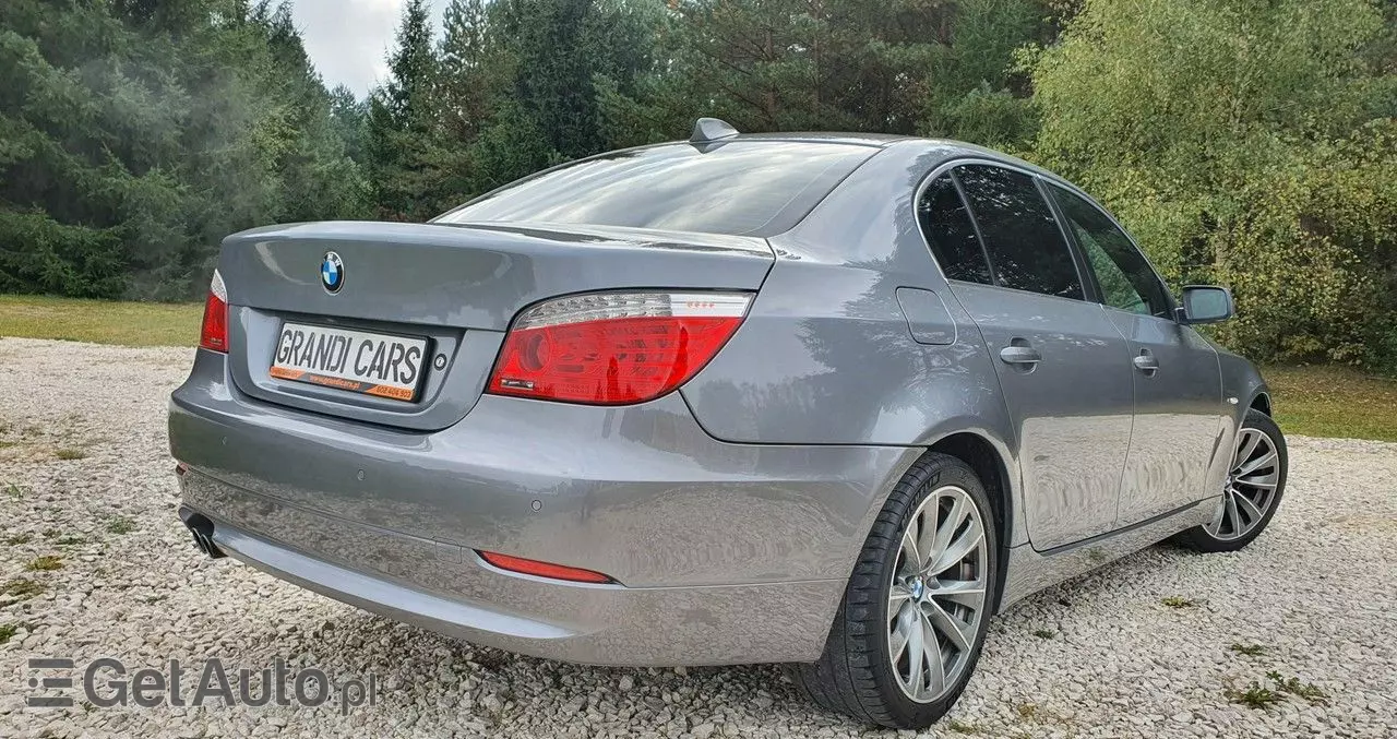 BMW Seria 5 530i Sport-Aut Edition Sport