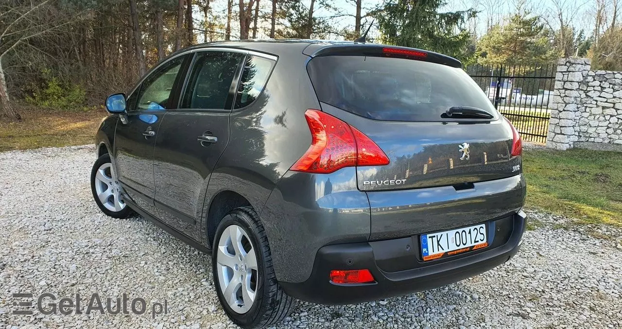 PEUGEOT 3008 HDi FAP 110 EGS6 Premium