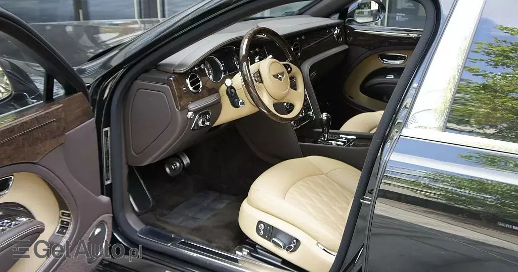 BENTLEY Mulsanne 