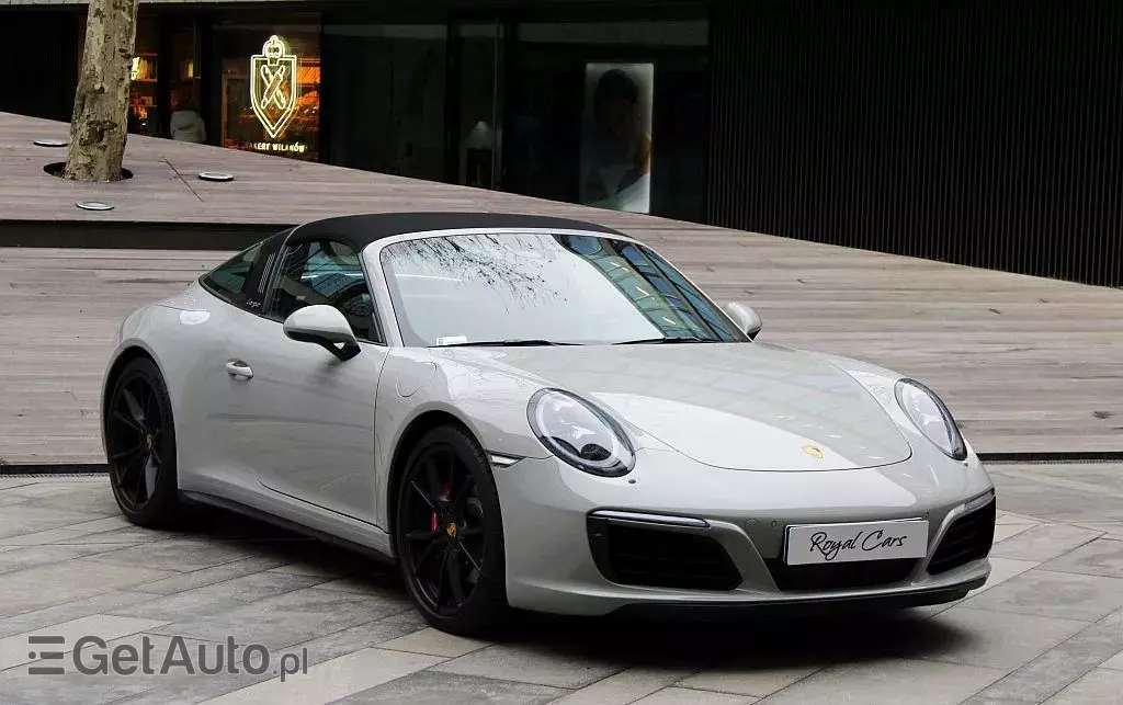 PORSCHE 911 Targa 4S PDK