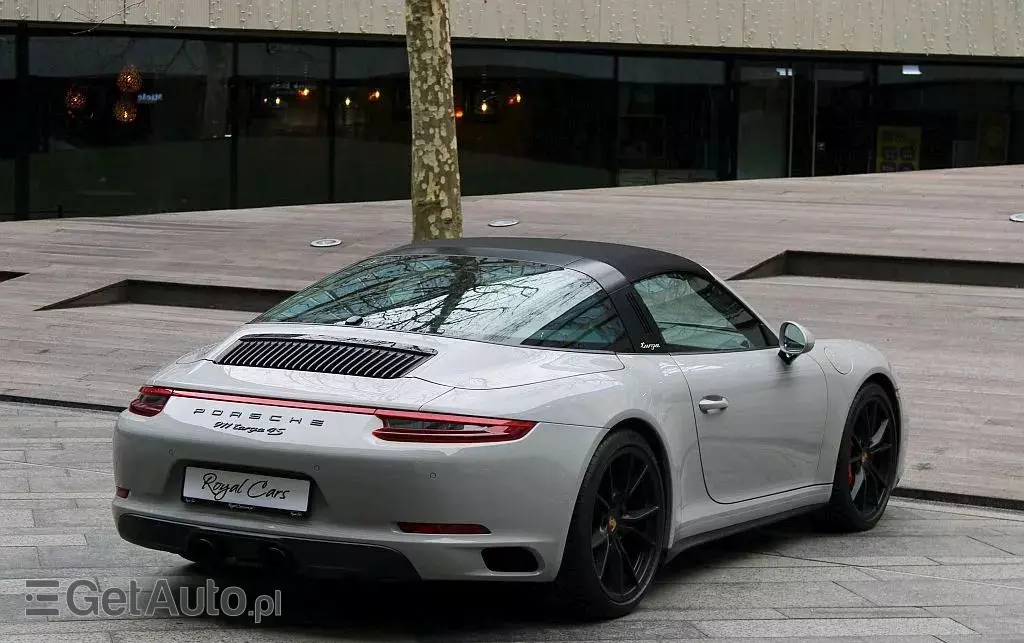 PORSCHE 911 Targa 4S PDK