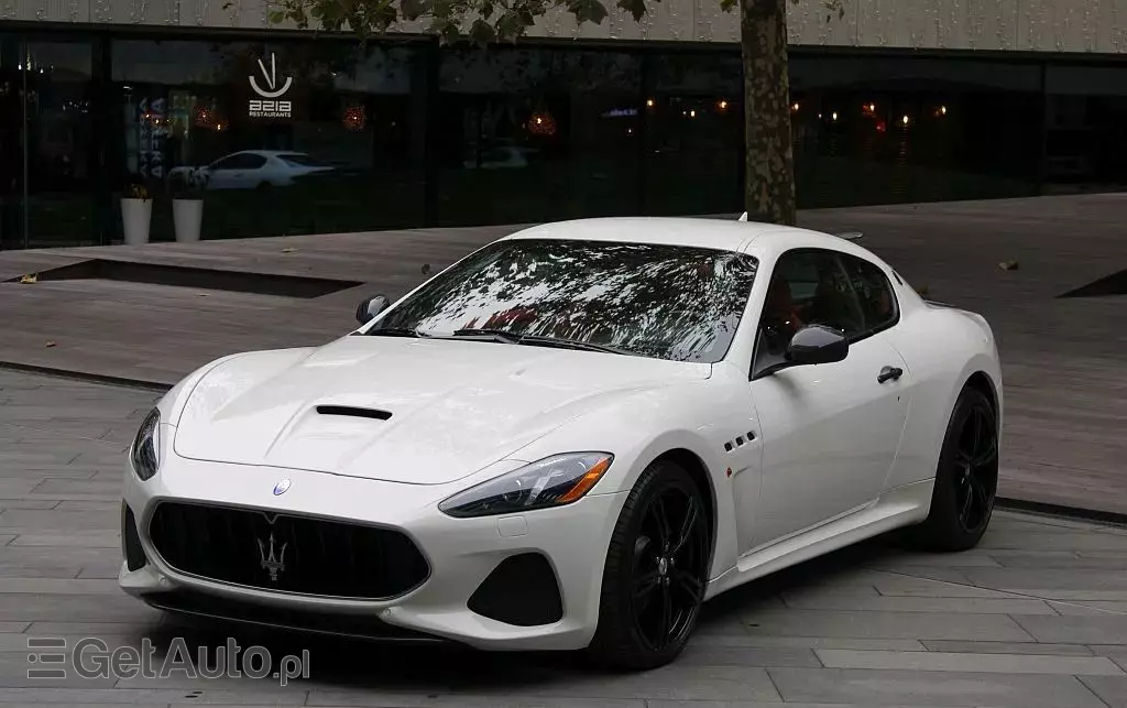 MASERATI GranTurismo MC