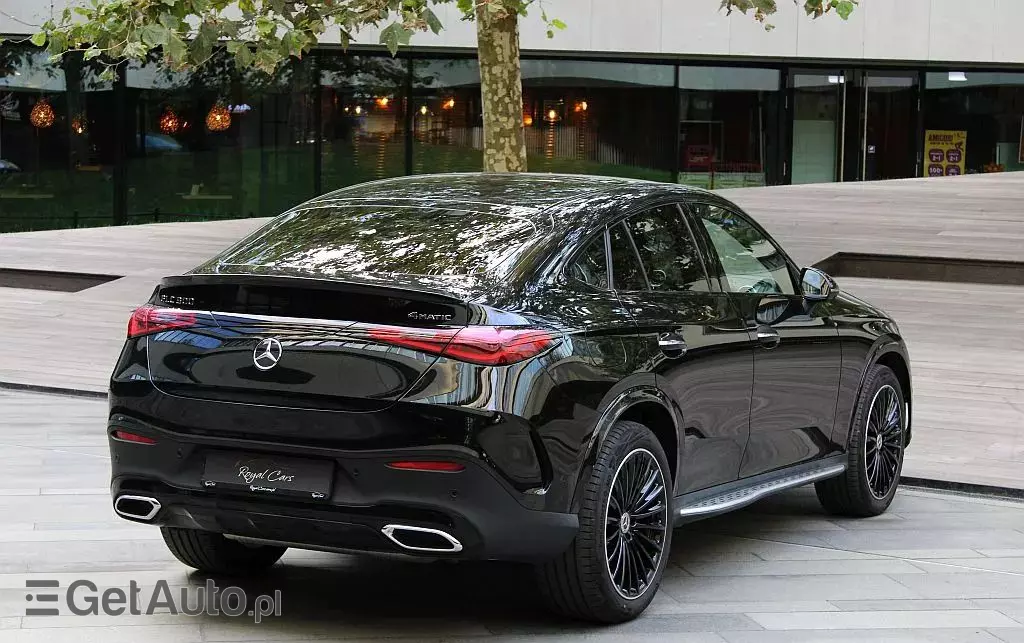 MERCEDES-BENZ GLC Coupe 300 4-Matic