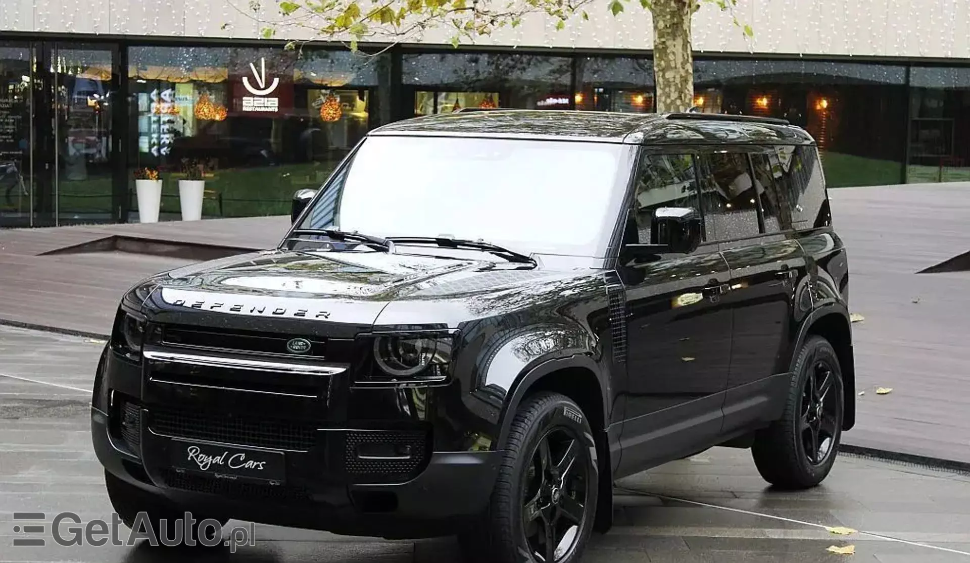 LAND ROVER Defender 