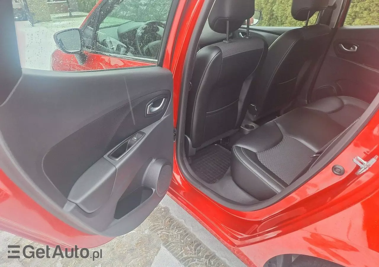 RENAULT Clio ENERGY TCe 120 INTENS