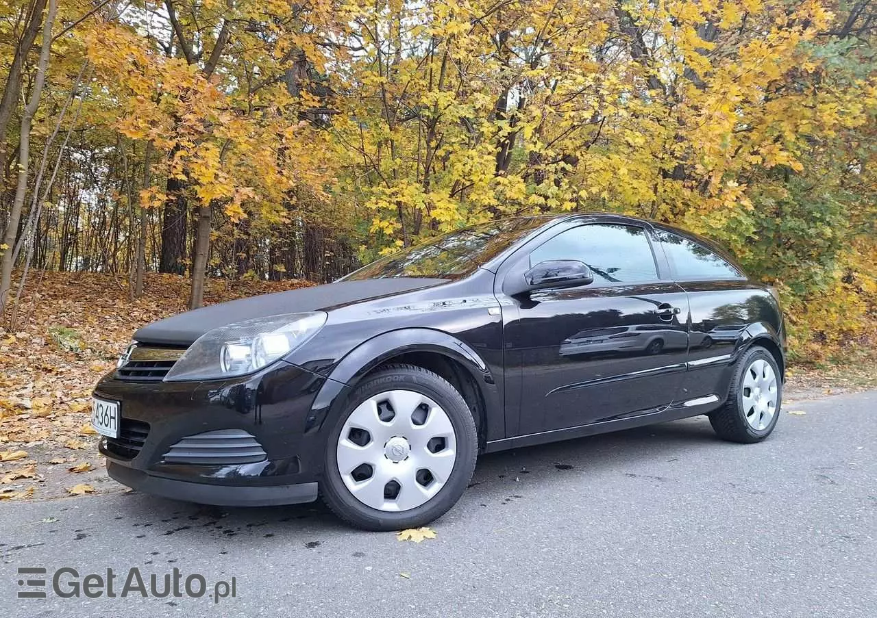 OPEL Astra GTC 1.9 CDTI Sport