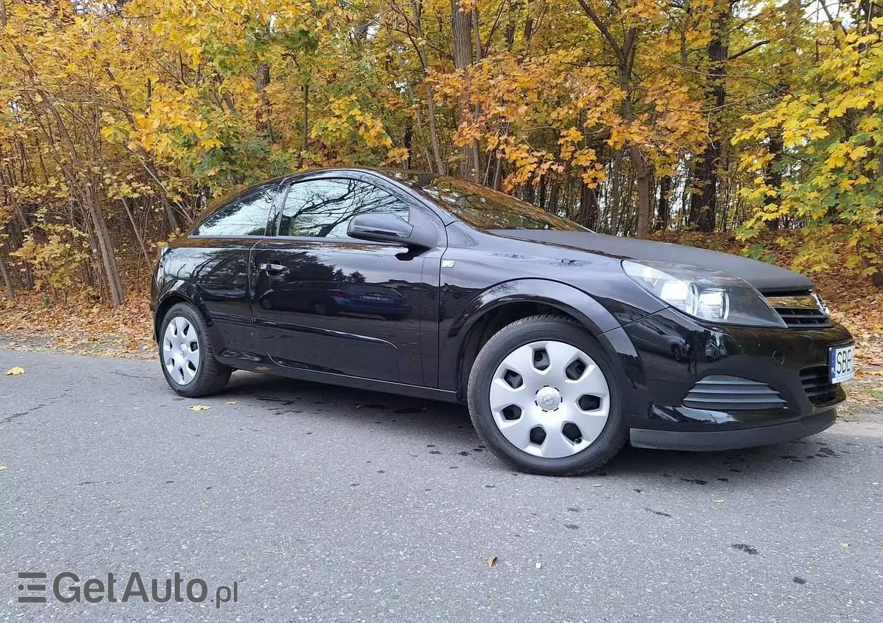 OPEL Astra GTC 1.9 CDTI Sport