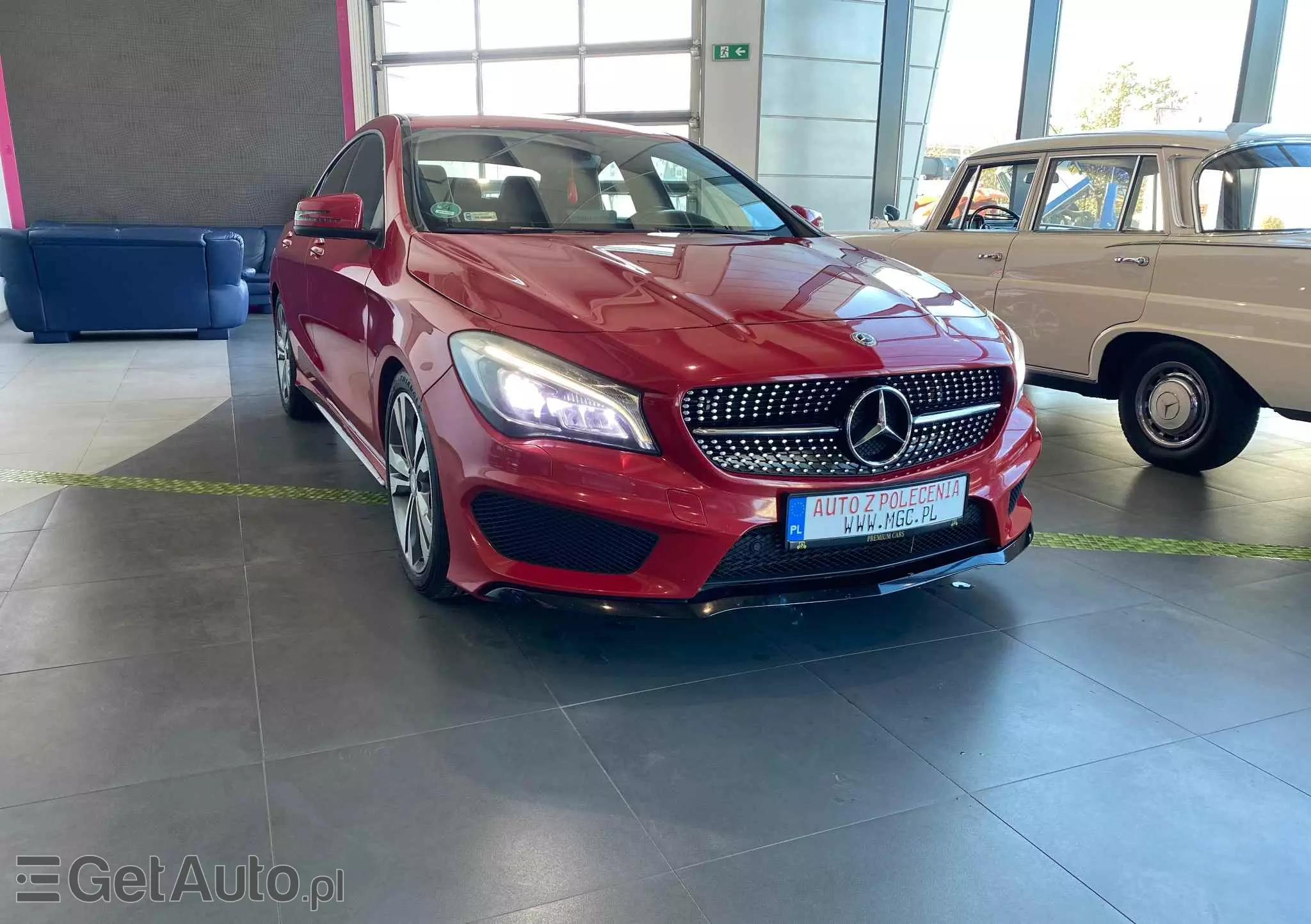 MERCEDES-BENZ CLA 250 4-Matic