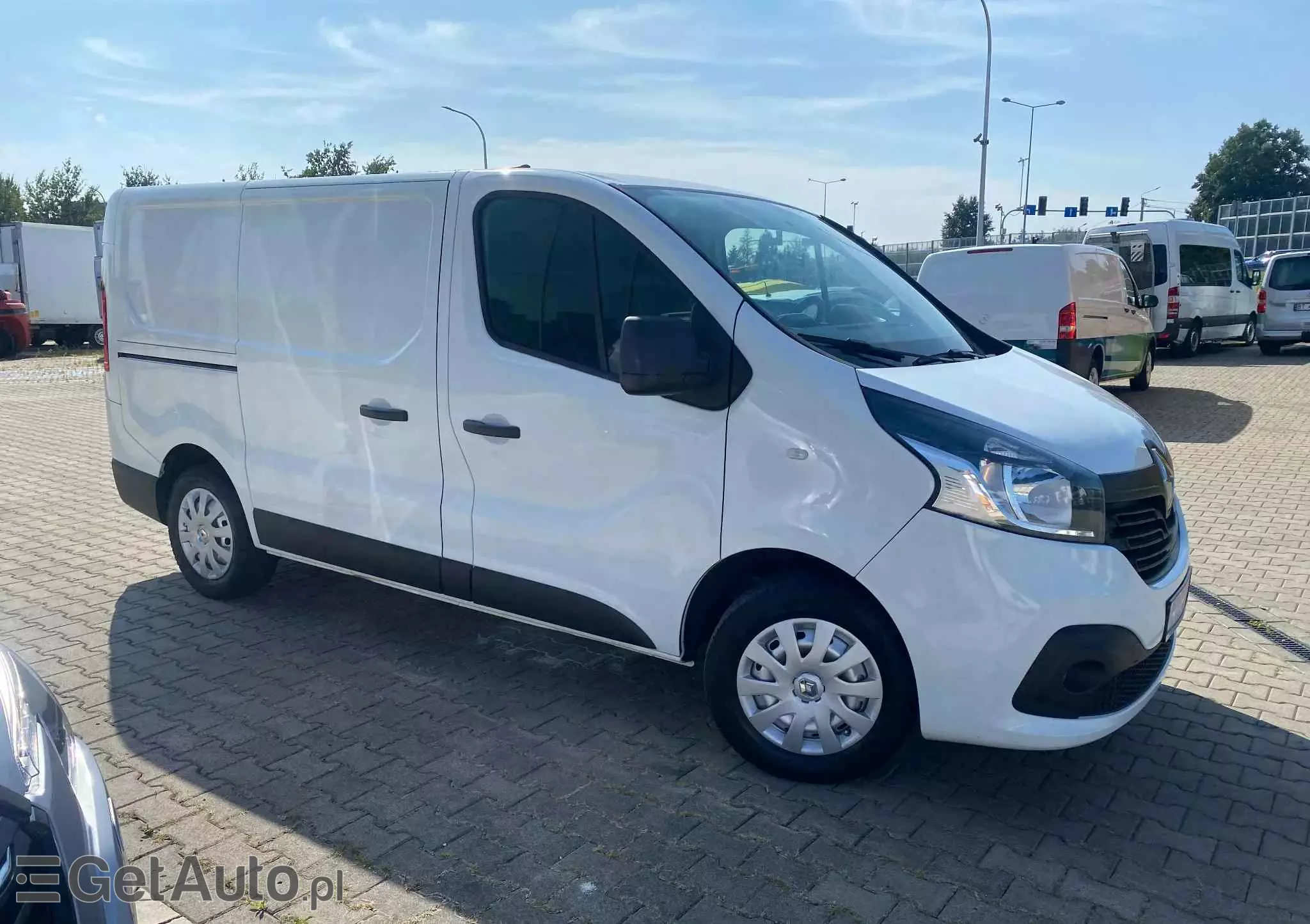 RENAULT Trafic 1.6 DCi 115 / E5 / WEBASTO / PDC / MANUAL / OKAZJA! 