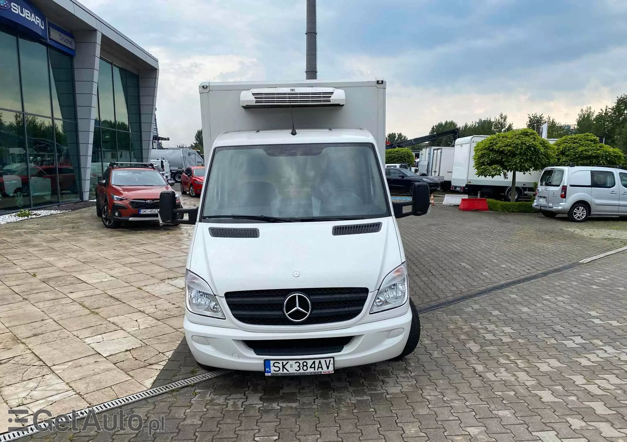 MERCEDES-BENZ Sprinter 310 CDi / Idealny pod kamper / Izoterma / Niskopodwozie / Kontener 