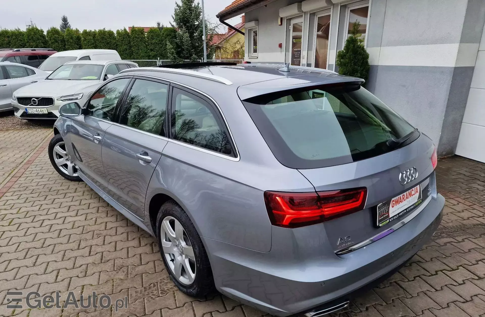 AUDI A6 