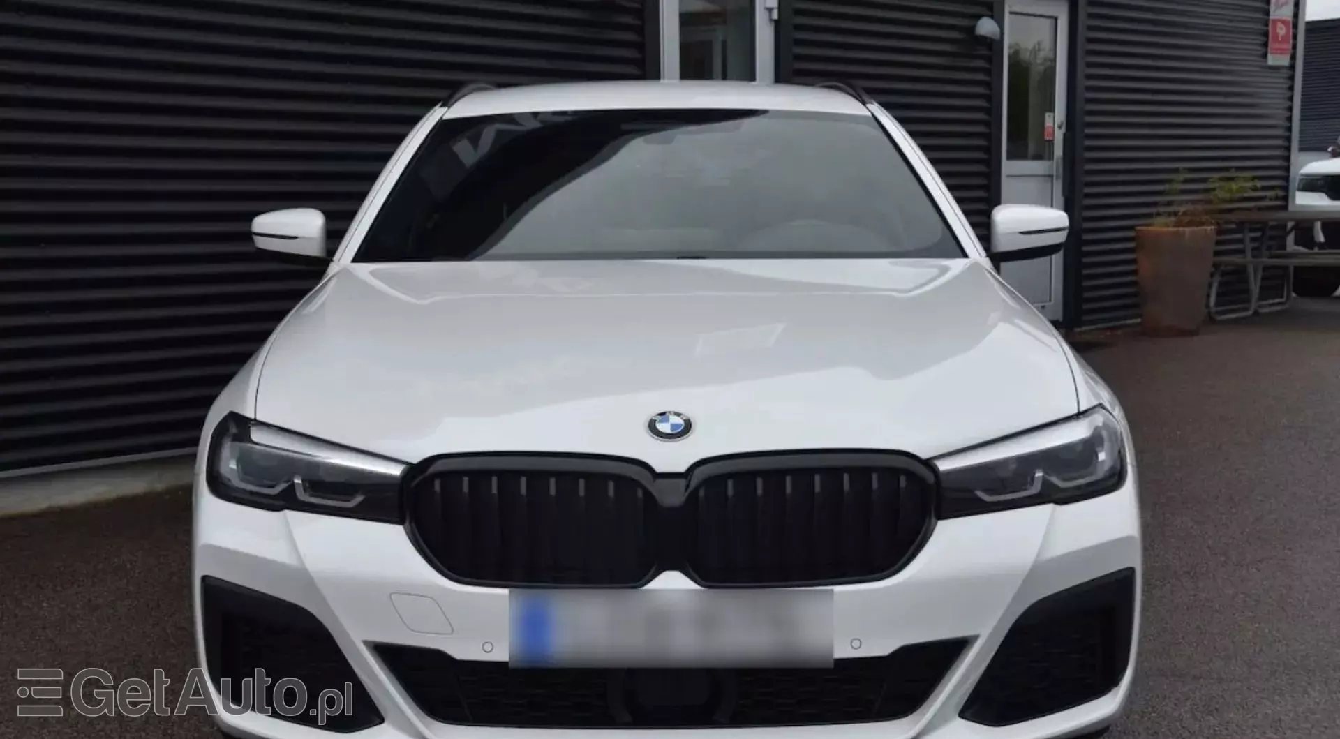 BMW Seria 5 530e (292 KM) Plug-in Hybrid xDrive Steptronic