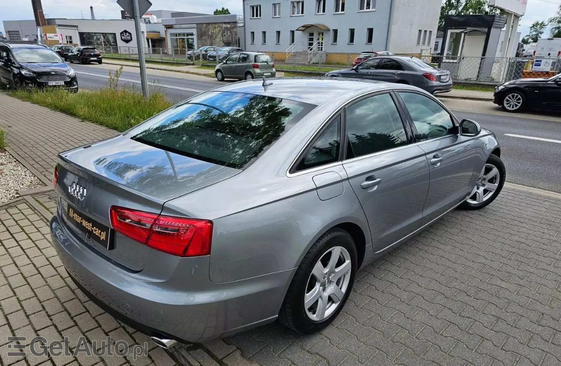 AUDI A6 