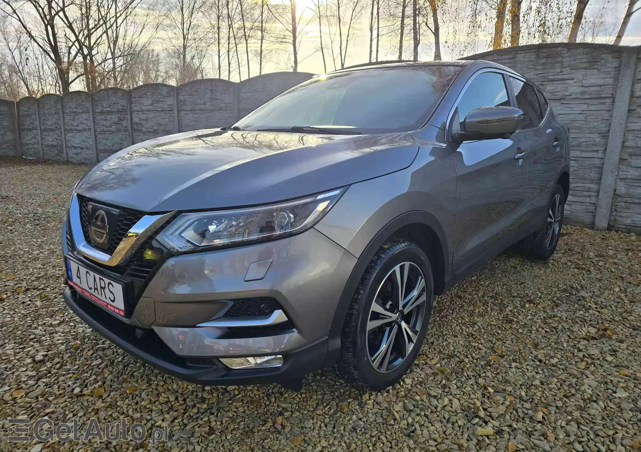 NISSAN Qashqai 1.2 DIG-T N-Connecta EU6