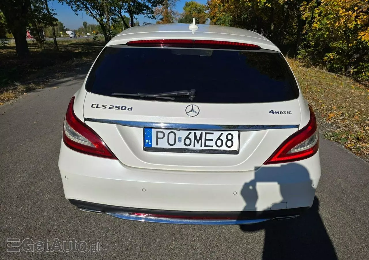 MERCEDES-BENZ CLS 