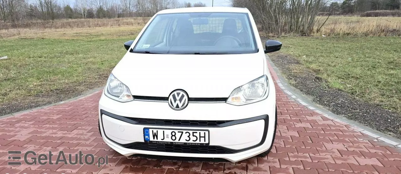 VOLKSWAGEN Up! 