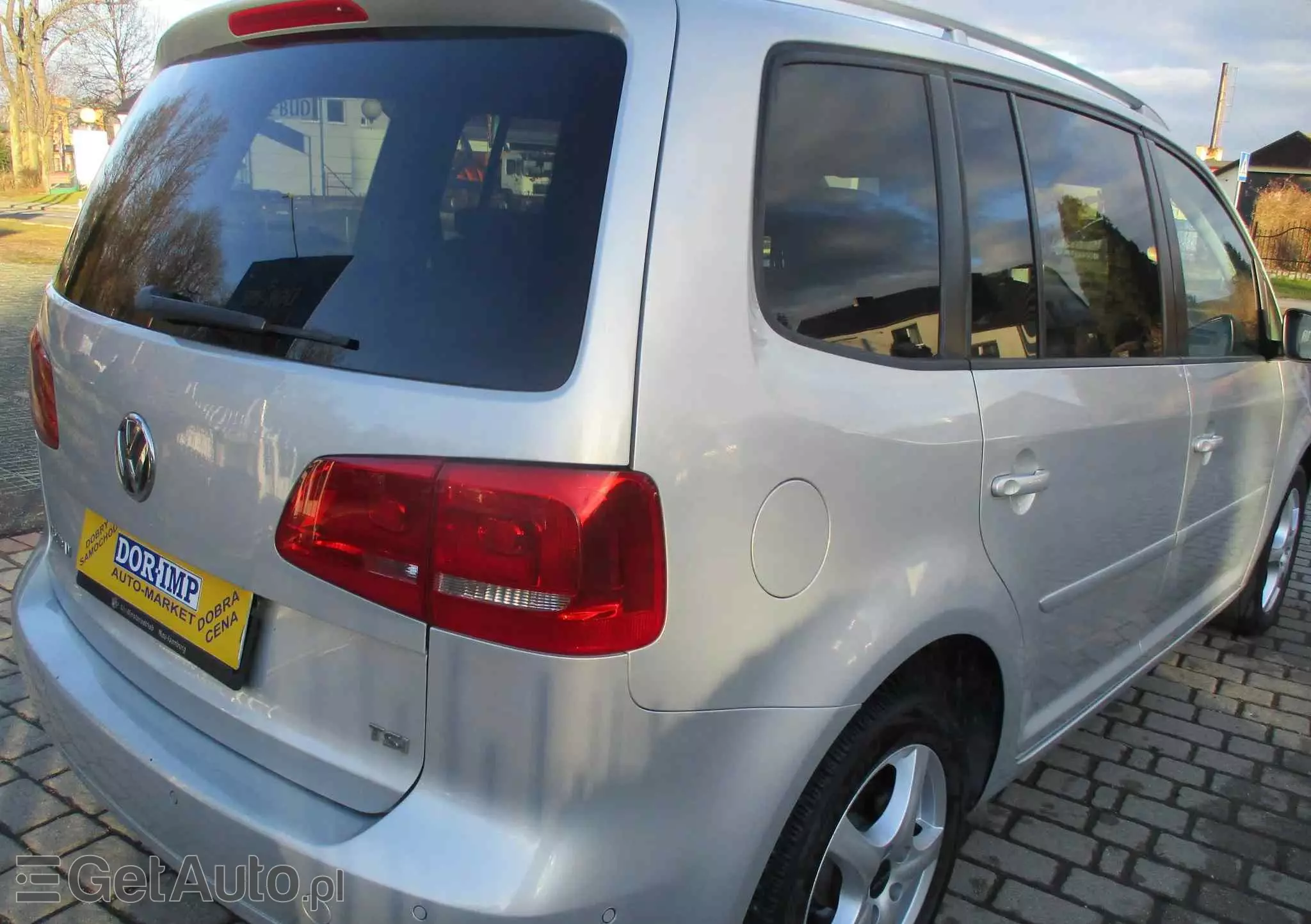 VOLKSWAGEN Touran 1.4 TSI Comfortline