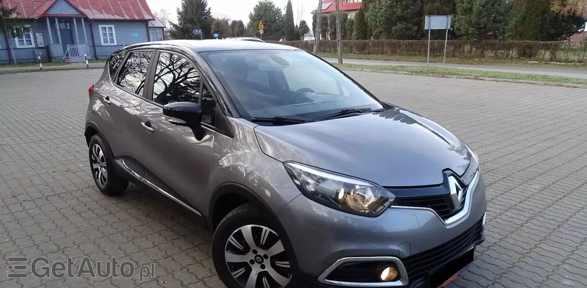 RENAULT Captur 