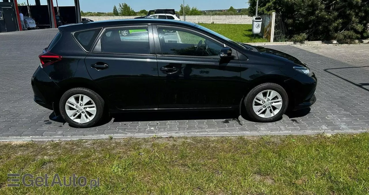 TOYOTA Auris 1.6 Comfort