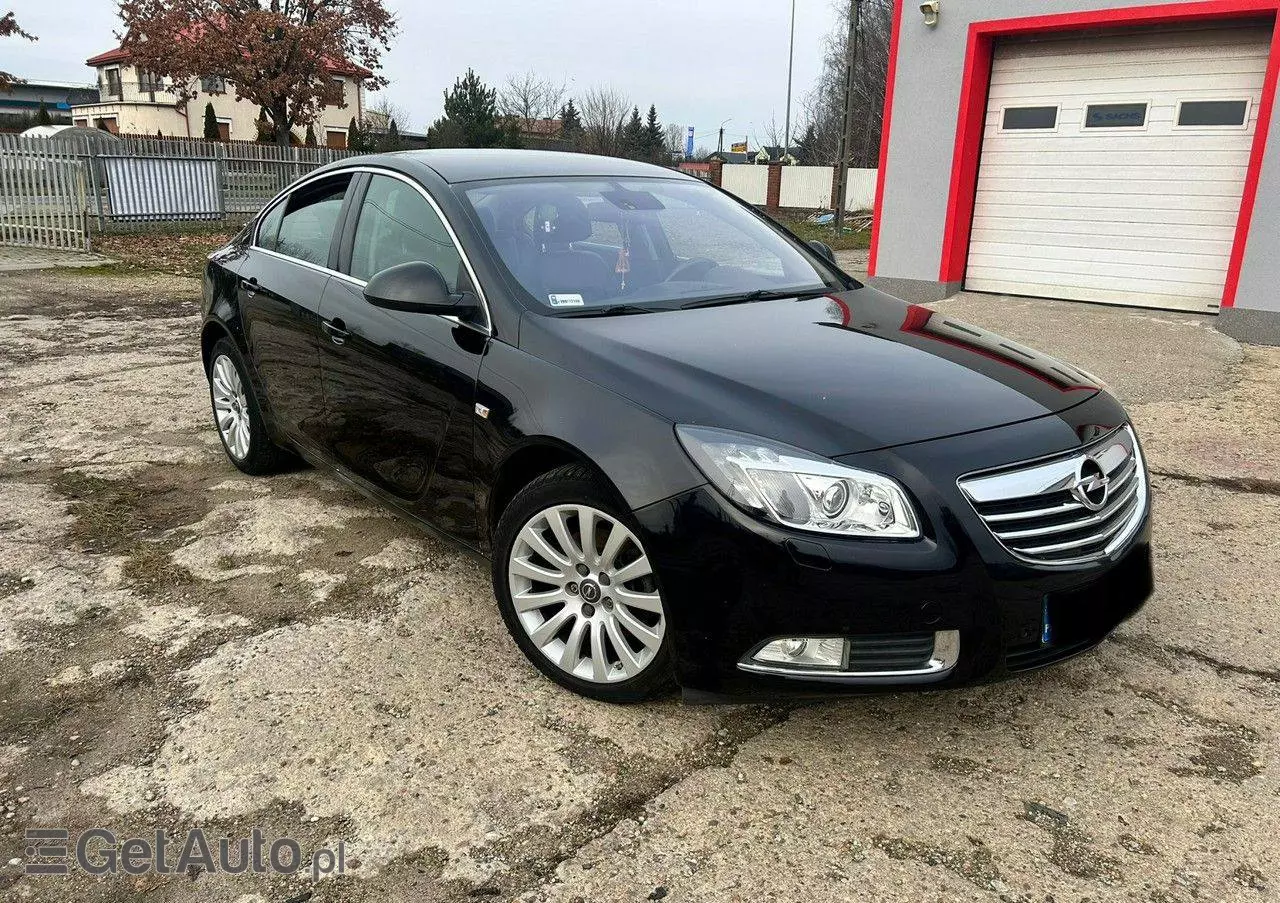 OPEL Insignia 