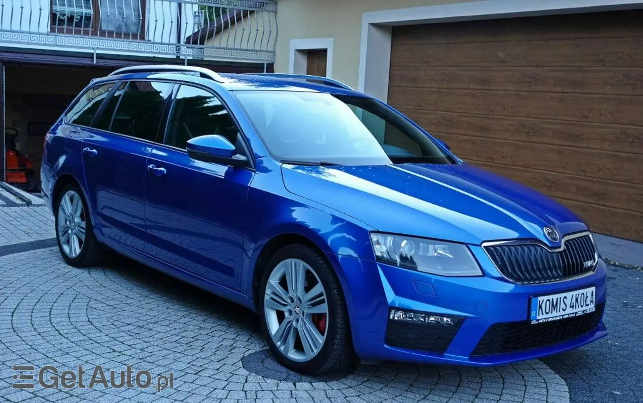 SKODA Octavia 