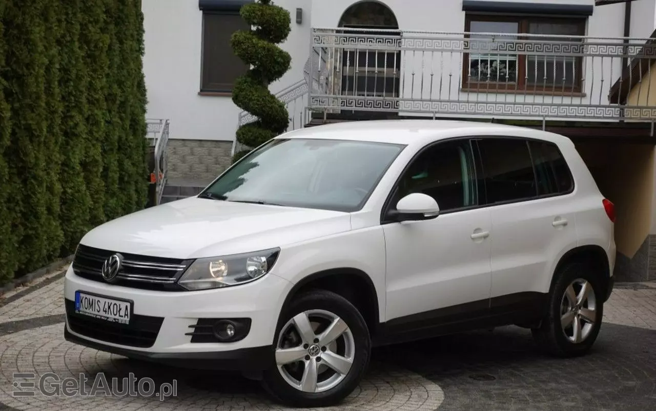 VOLKSWAGEN Tiguan 