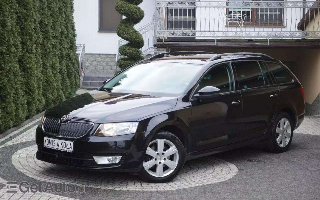 SKODA Octavia 