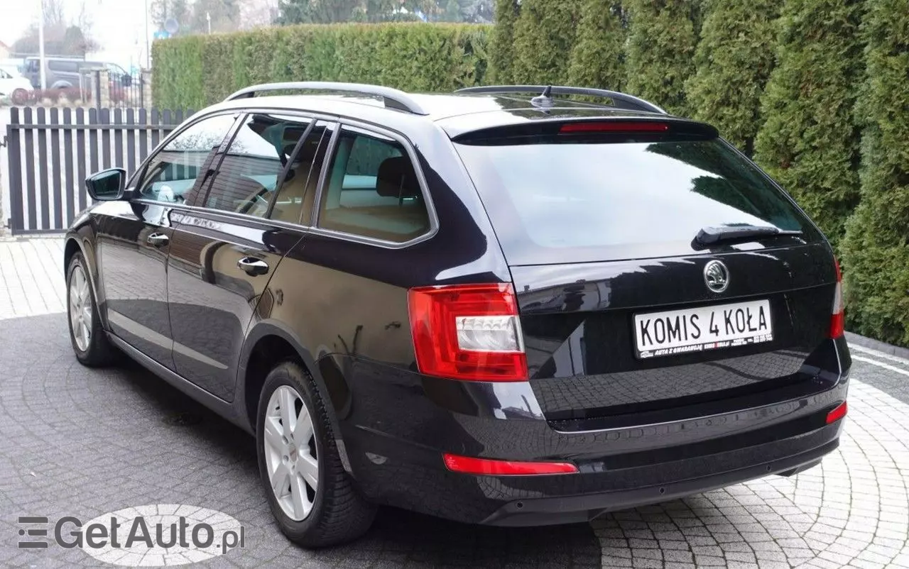 SKODA Octavia 