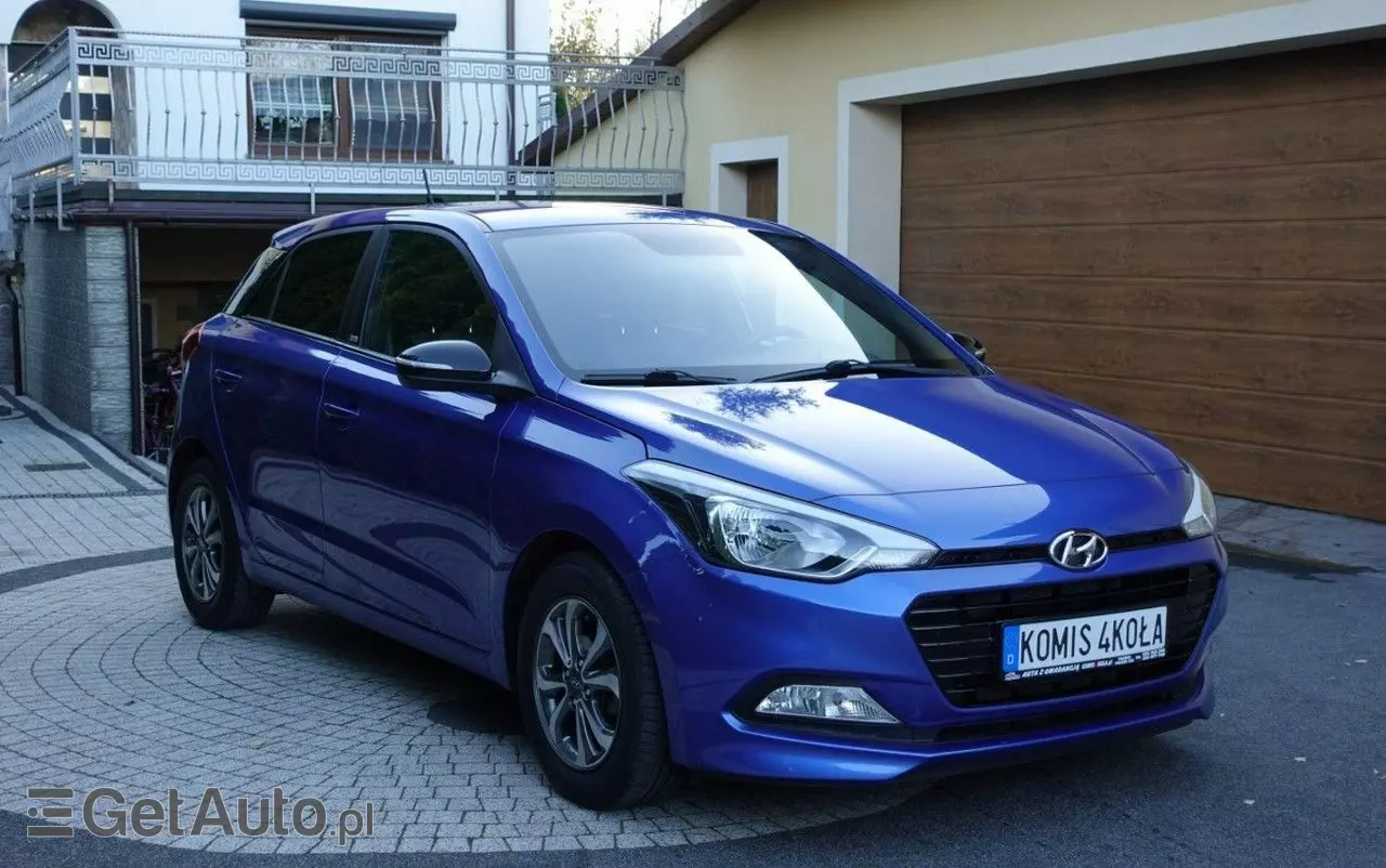 HYUNDAI I20 