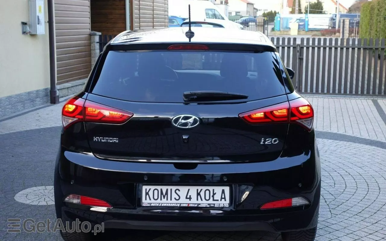 HYUNDAI I20 