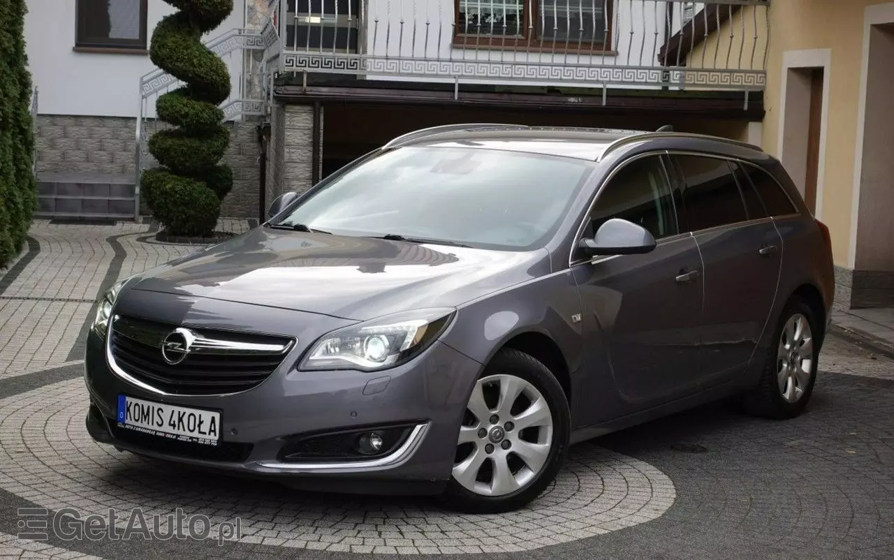 OPEL Insignia 