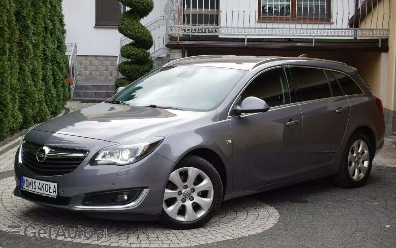 OPEL Insignia 