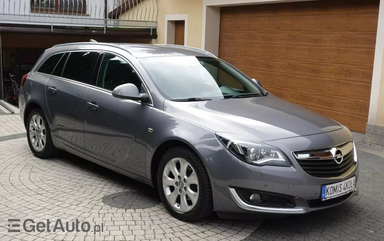 OPEL Insignia 