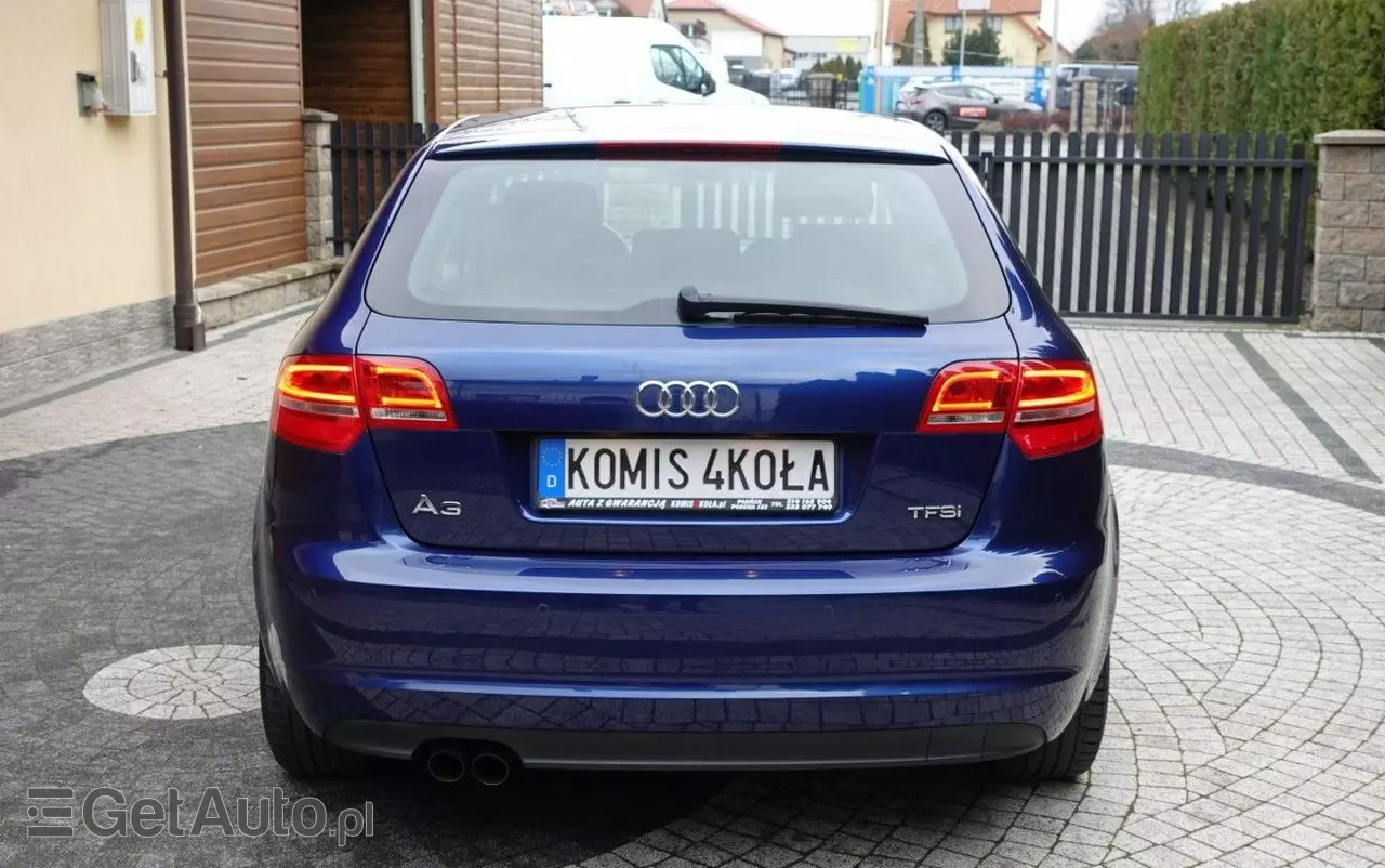 AUDI A3 