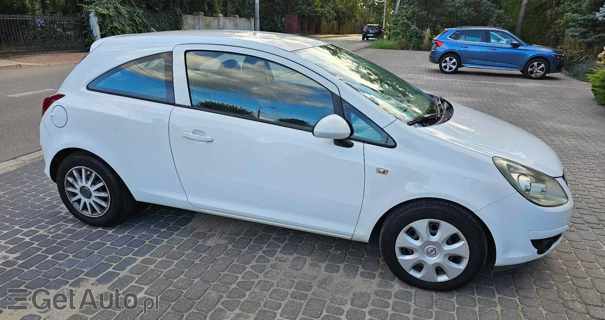 OPEL Corsa 1.2 16V Essentia