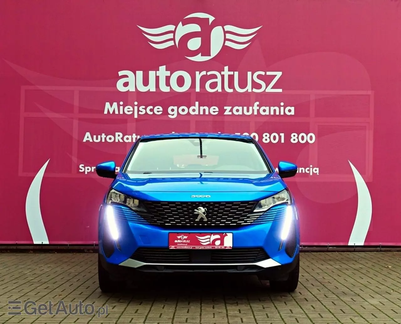 PEUGEOT 3008 